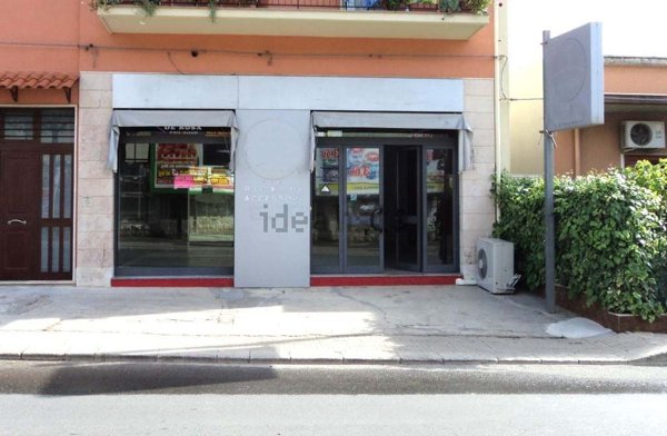 locale commerciale in vendita ad Ispica