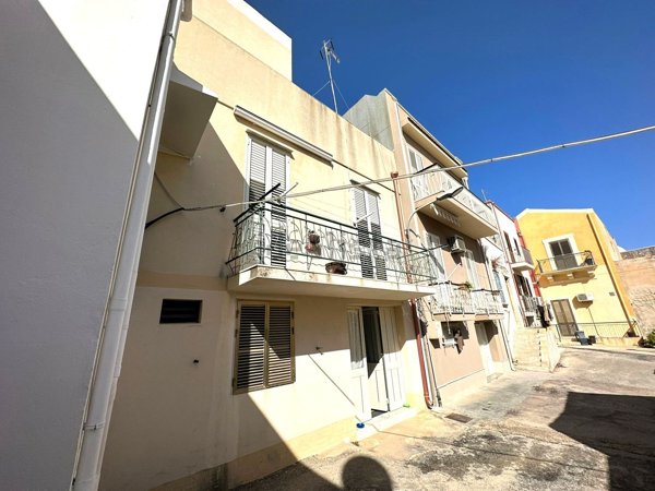 casa indipendente in vendita ad Ispica