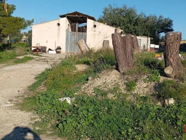 casa indipendente in vendita ad Ispica