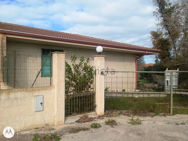 casa indipendente in vendita ad Ispica
