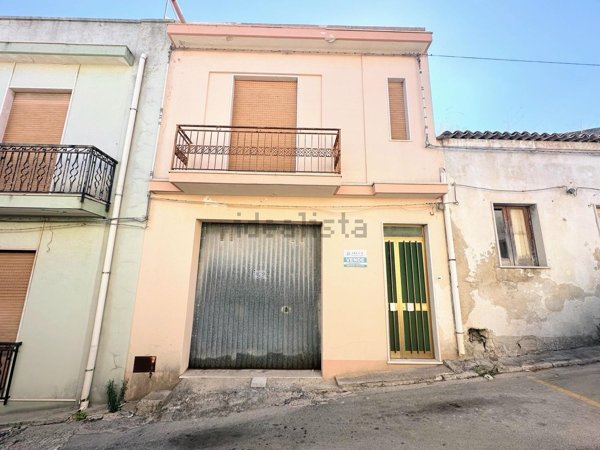 casa indipendente in vendita ad Ispica
