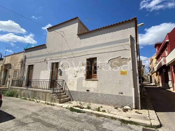 casa indipendente in vendita ad Ispica