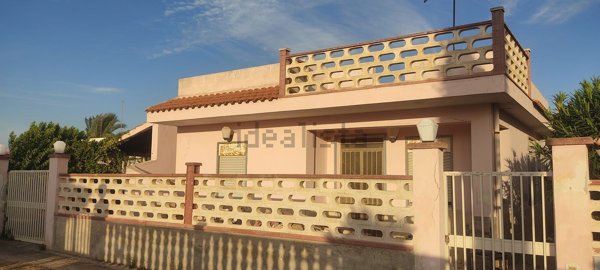 casa indipendente in vendita ad Ispica