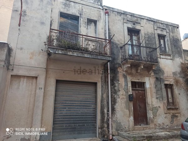 casa indipendente in vendita ad Ispica