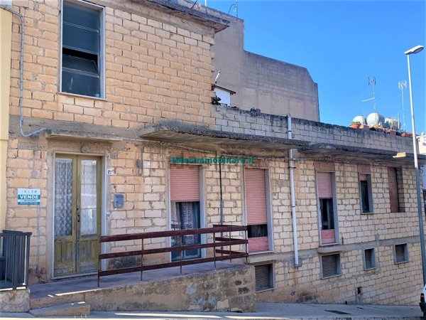 casa indipendente in vendita ad Ispica