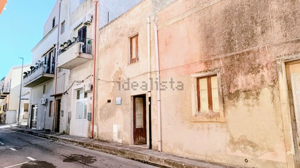 casa indipendente in vendita ad Ispica