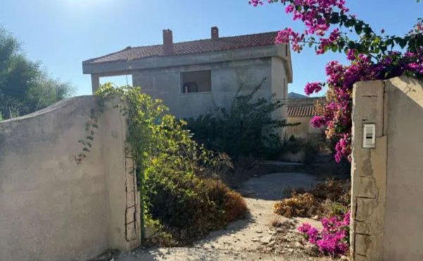 casa indipendente in vendita ad Ispica