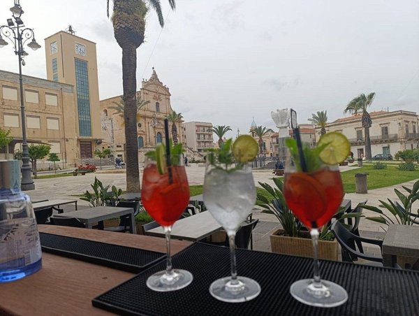 negozio in vendita ad Ispica