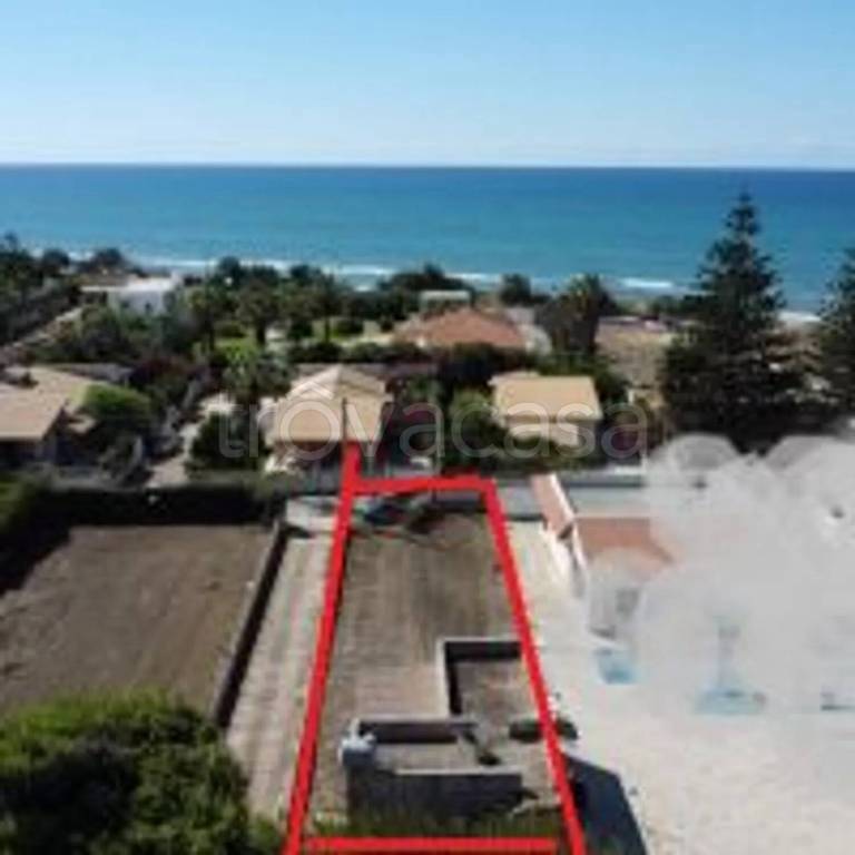 casa indipendente in vendita ad Ispica in zona Santa Maria del Focallo