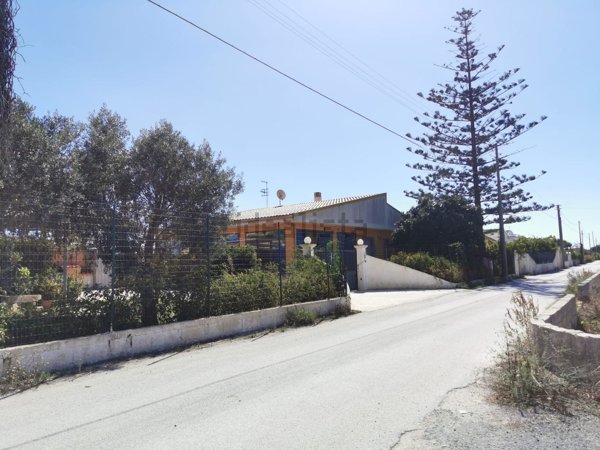 casa indipendente in vendita ad Ispica