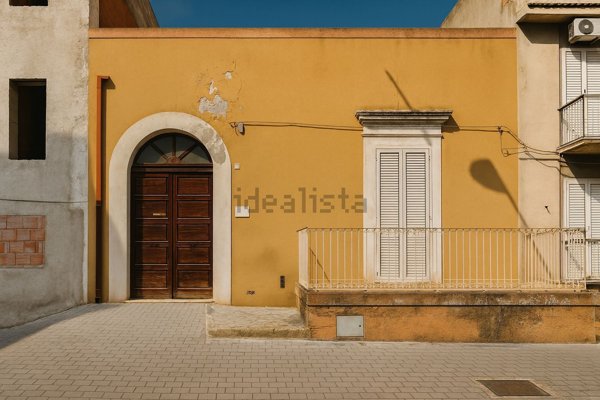 casa indipendente in vendita ad Ispica