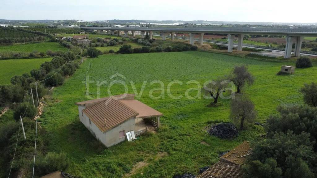 casa indipendente in vendita ad Ispica