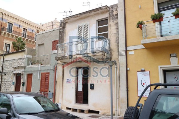 casa indipendente in vendita ad Ispica