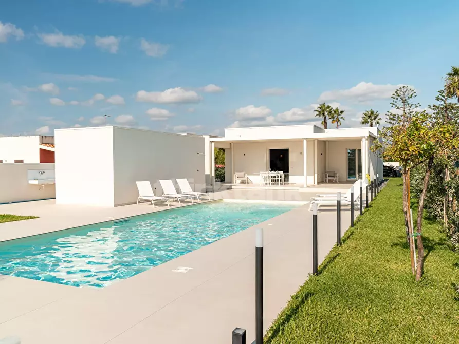 casa indipendente in vendita ad Ispica in zona Santa Maria del Focallo