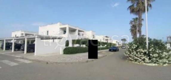 appartamento in vendita ad Ispica in zona Santa Maria del Focallo