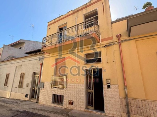 casa indipendente in vendita ad Ispica