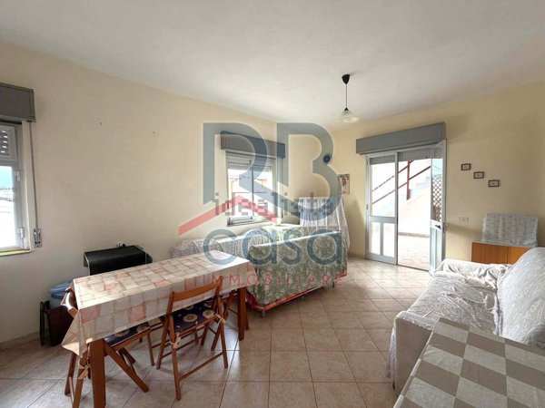 appartamento in vendita ad Ispica in zona Santa Maria del Focallo