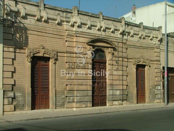 casa indipendente in vendita ad Ispica