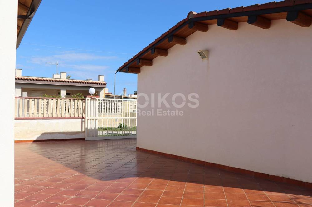 casa indipendente in vendita ad Ispica in zona Marina Marza