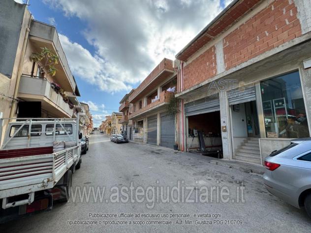 locale commerciale in vendita ad Ispica