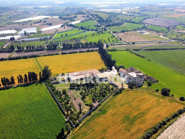 casa indipendente in vendita ad Ispica