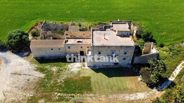casa indipendente in vendita ad Ispica