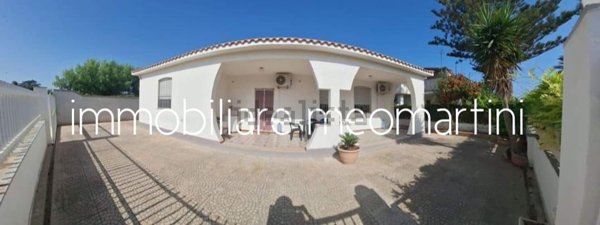 casa indipendente in vendita ad Ispica in zona Santa Maria del Focallo
