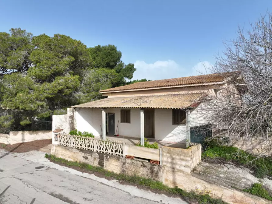 casa indipendente in vendita ad Ispica in zona Santa Maria del Focallo