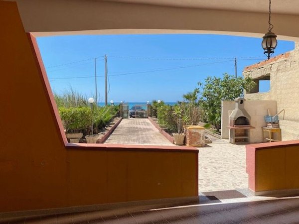 casa indipendente in vendita ad Ispica