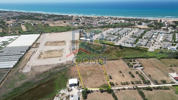 terreno agricolo in vendita ad Ispica in zona Santa Maria del Focallo