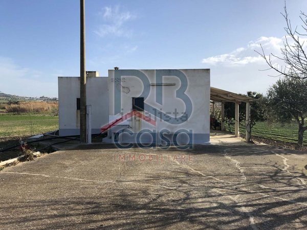 casa indipendente in vendita ad Ispica