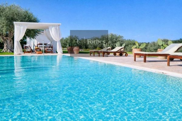 casa indipendente in vendita ad Ispica in zona Santa Maria del Focallo