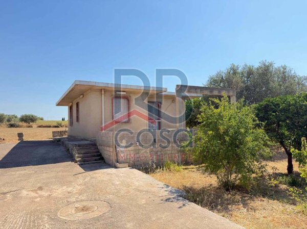 casa indipendente in vendita ad Ispica