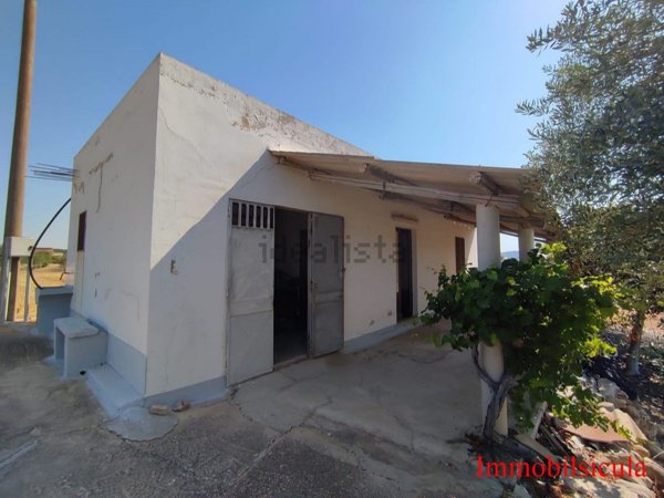 casa indipendente in vendita ad Ispica