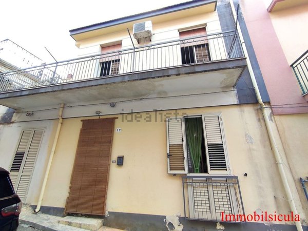 casa indipendente in vendita ad Ispica