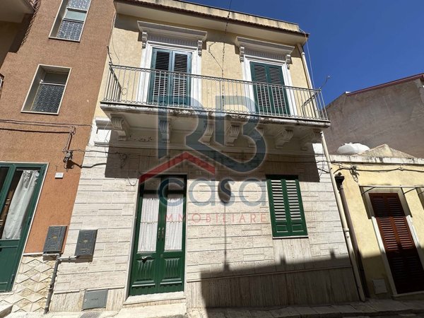 casa indipendente in vendita ad Ispica