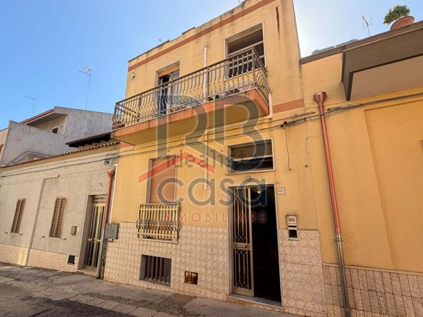 casa indipendente in vendita ad Ispica