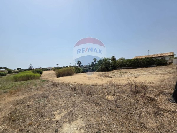 terreno in vendita ad Ispica in zona Santa Maria del Focallo