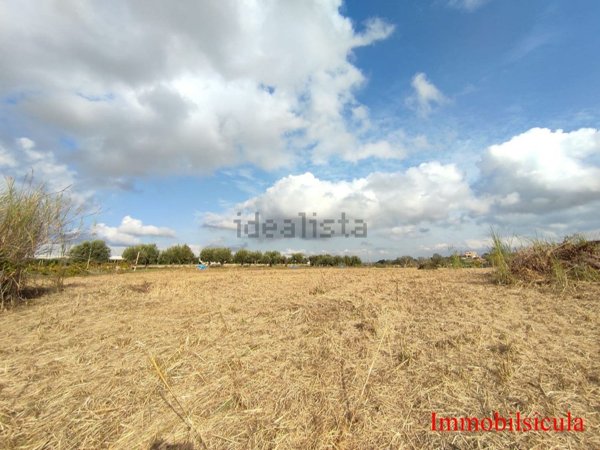 terreno in vendita ad Ispica in zona Marina Marza