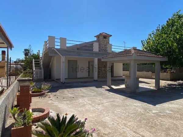 casa indipendente in vendita ad Ispica in zona Marina Marza