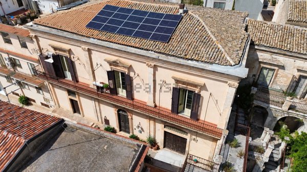 casa indipendente in vendita ad Ispica