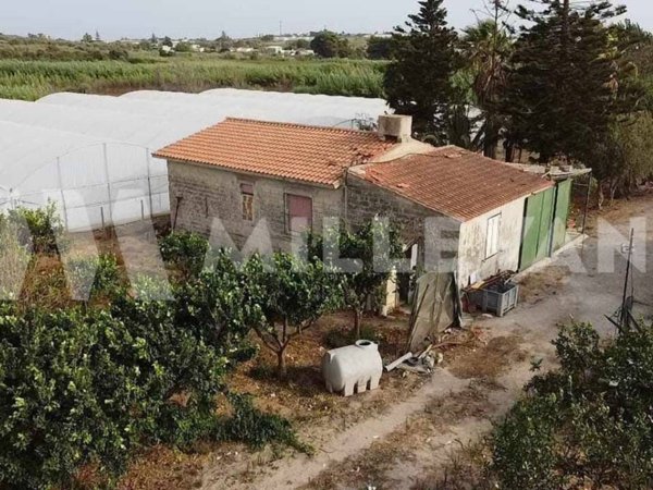 casa indipendente in vendita ad Ispica in zona Santa Maria del Focallo