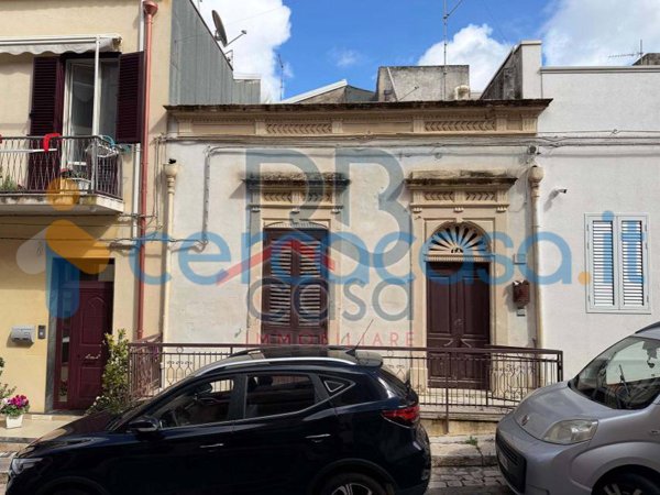 casa indipendente in vendita ad Ispica