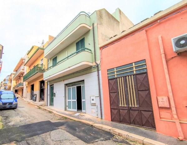 casa indipendente in vendita ad Ispica