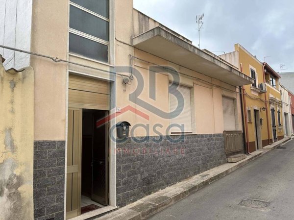 casa indipendente in vendita ad Ispica
