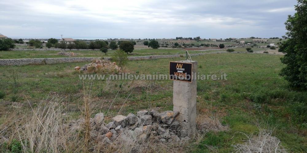 casa indipendente in vendita a Modica