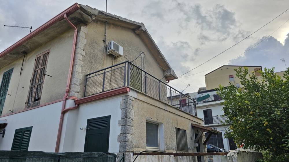 casa indipendente in vendita a Modica in zona Sacro Cuore