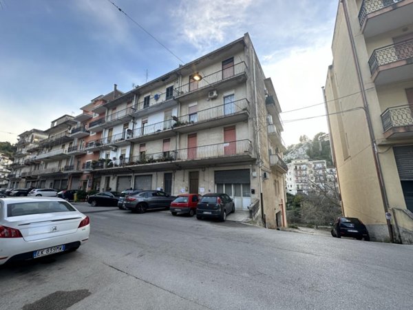 appartamento in vendita a Modica in zona Modica Bassa