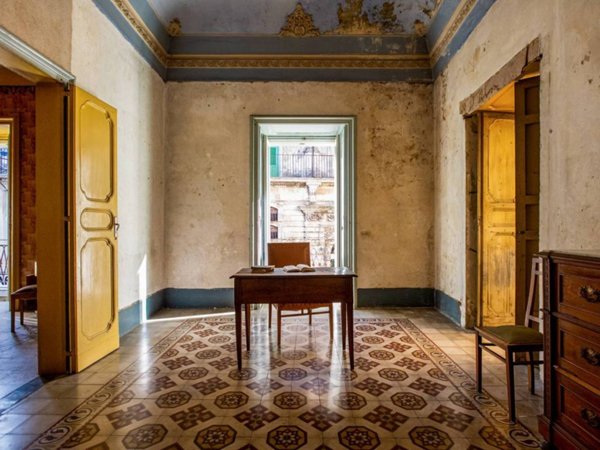 intera palazzina in vendita a Modica in zona Modica Alta