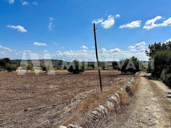 terreno agricolo in vendita a Modica in zona Frigintini